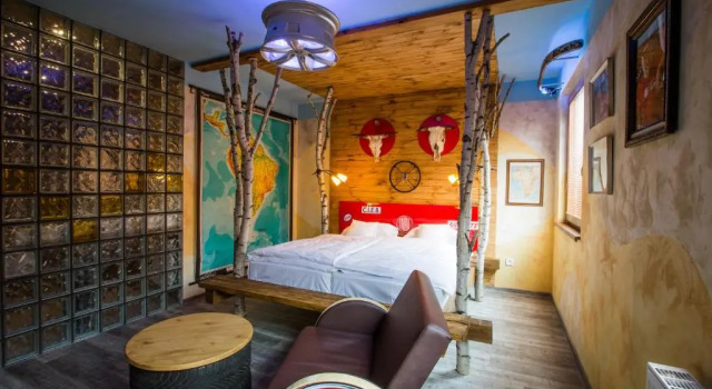 Retro Hotel Garage, Book Hotel Hoteller i Moravia-Silesia med parkering, Parkering