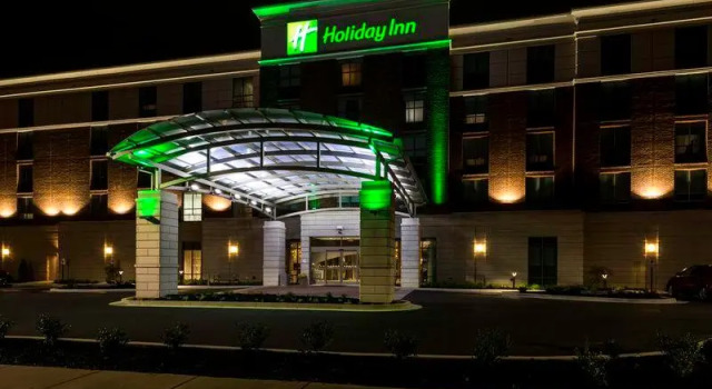 Четырёхместный номер Standard Holiday Inn Paducah Riverfront by IHG