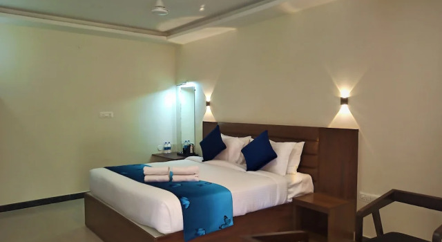 Sterling Banashree Badami, Réserver Hôtel Badami Karnataka