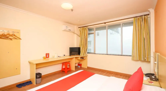 Номер Deluxe YuanMan Hotel