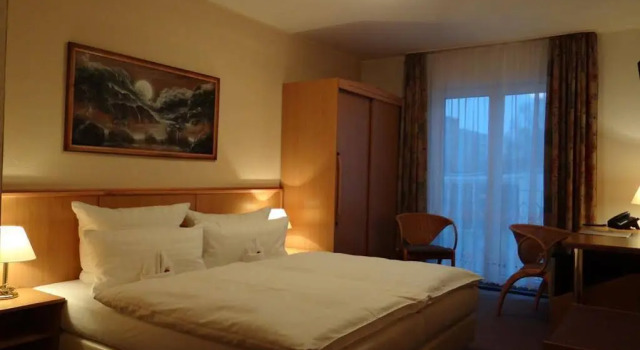 Hotel "Zur Post", Prenota Hotel Hotel a Brandeburgo con parcheggio, Parcheggio