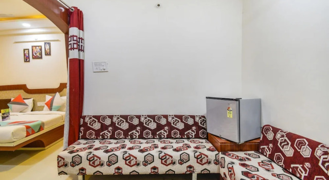 FabHotel Hello Homz, Забронировать Отель Отели штата Махараштры 3 звезды, 3*