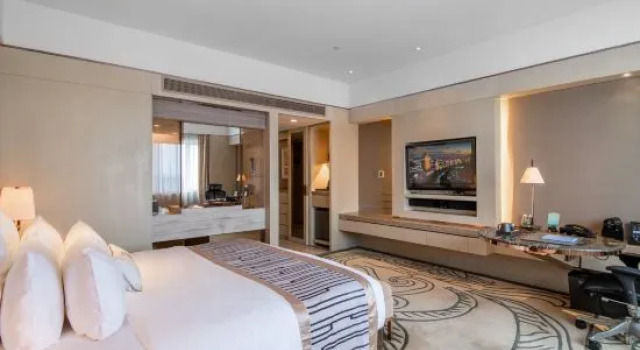 Двухместный номер Business с видом на горы Grand Pacific Hotel Ningbo