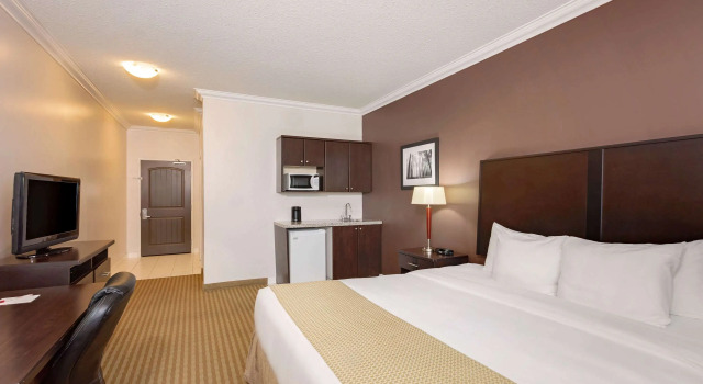 Ramada by Wyndham Cold Lake, Reserva ahora Hotel Hoteles en Alberta con desayuno, Desayunos