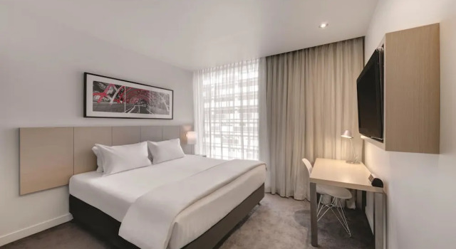 Двухместный номер Corner Travelodge Hotel Melbourne Docklands
