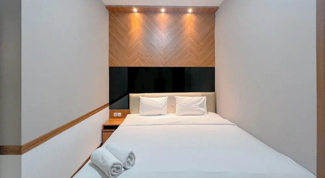 Апартаменты Deluxe Best Price And Good Location 1Br At Bale Hinggil Apartment