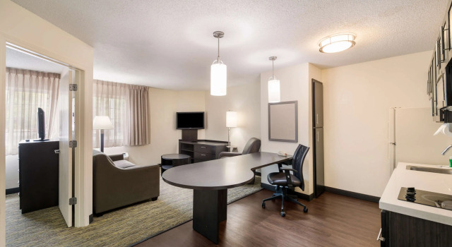 Двухместный люкс c 1 комнатой Sonesta Simply Suites Hampton