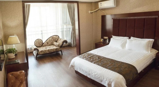 Shengyi Business Hotel, Book Hotel Hoteller i Chengde med pool, Swimmingpool