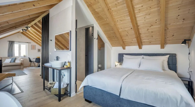 Studio apartments Yucca 2min to the sea, Rezerwuj Apartament Hotele w Split-Dalmatia County z parkingiem, Parking