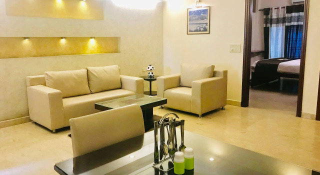 Апартаменты Olive Service Apartment DLF Galleria
