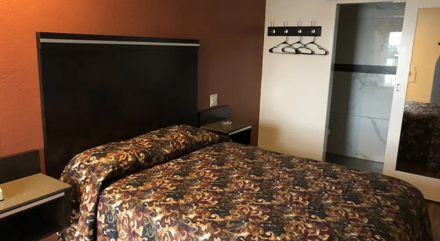 Parlour Motel