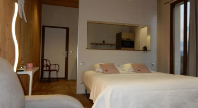 Люкс Standard What Else Hotel