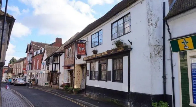 The Talbot Inn, Забронировать Отель Отели в центре Муч-Уэнлок с завтраком, отели в центре Муч-Уэнлок с завтраком