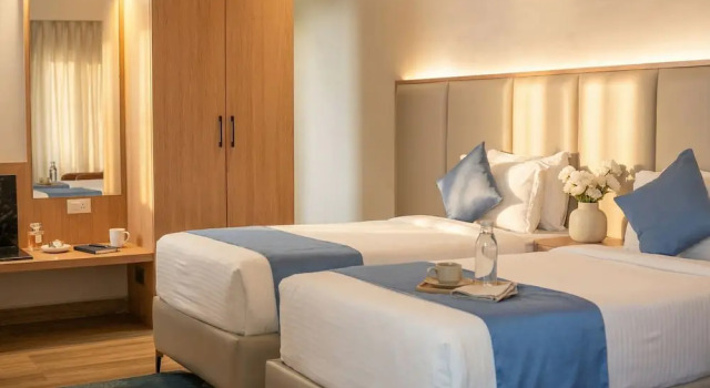 Двухместный номер Superior c 1 комнатой Clarion Hotel Hyderabad
