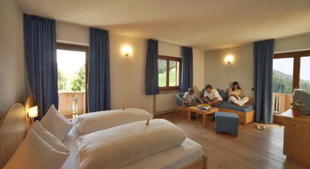 Номер Superior Hotel Dolomiten
