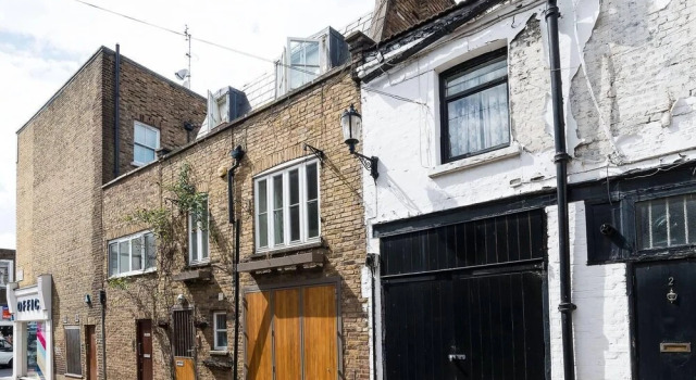 Gorgeous 3BR home near Portobello Road!
