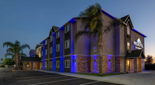 Microtel Inn & Suites by Wyndham Tracy