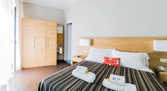 Двухместный номер Standard с балконом Duparc Hotel