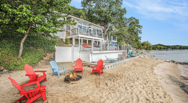 Коттедж Luxury с балконом Million Dollar View Bayshore Beach House