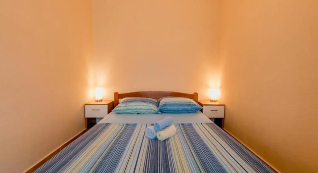 Апартаменты c 1 комнатой с балконом и с видом на море Apartments Gudelj