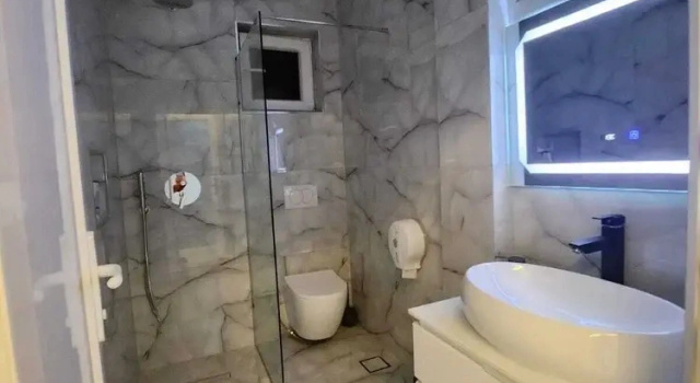 Семейный люкс London Restaurant Hotel