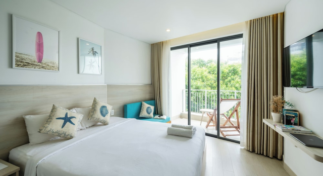 Двухместный номер Standard с балконом и с видом на сад Haya Hotel Phu Quoc, Trademark Collection by Wyndham