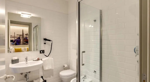 Run of House Grand Tour Rome Suites - Liberty Collection