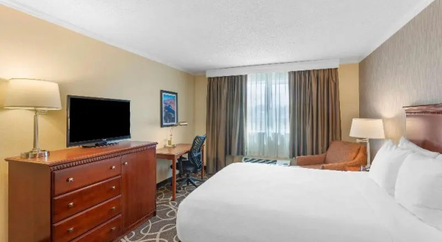 Двухместный номер Standard с балконом Best Western Plus Burley Inn & Convention Center