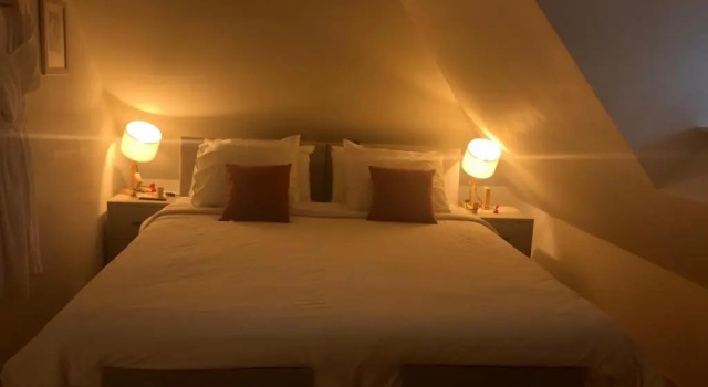 Апартаменты Bed and Breakfast De Haen - Prive-appartementen van 43 of 60 m2 met tweepersoons bubbelbad - Finse s