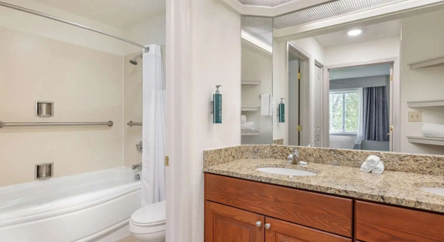 Двухместный номер Standard c 1 комнатой Hilton Vacation Club Varsity Club South Bend, IN