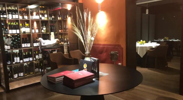 Hospederia El Batan, Book Hotel Hotels in Aragon with Parking, Parking