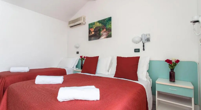 Трёхместный номер Standard Мансарда Hotel Giove dipendenza Hotel Fiamma