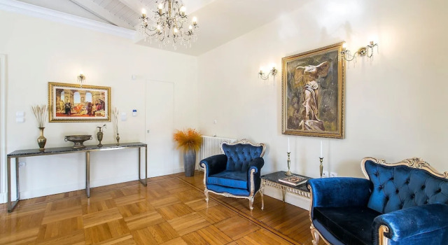 Апартаменты Luxury Aerides 3 Luxury Suites