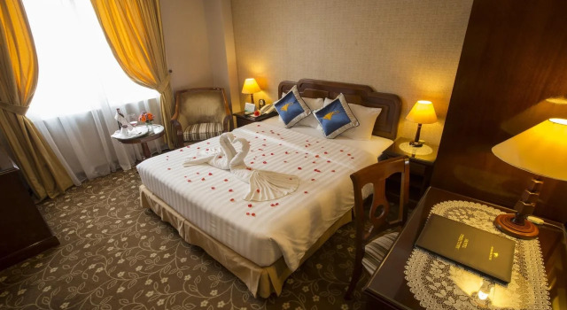 Minasi Premium Hotel, Забронировать Отель Бадинь Ханой