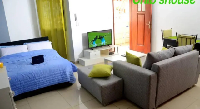 Cheb's House, Boek Hotel Abidjan Abidjan