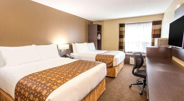 Microtel Inn & Suites By Wyndham Whitecourt, Rezerwuj Hotel Whitecourt Alberta