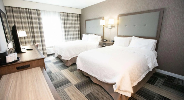 Четырёхместный номер Standard Hampton Inn Toledo Oregon