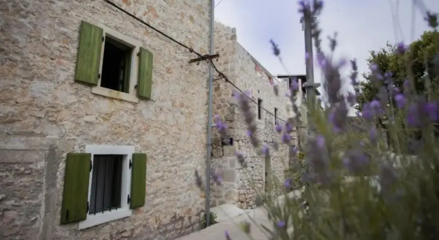 Апартаменты Apartments Stone House Murter