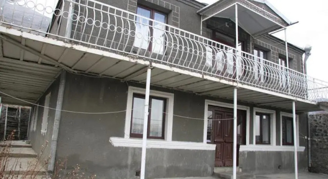Maias Guest House Gergeti, Забронировать Гостевой дом Гостевые дома Мцхета-Мтианети, Гостевой дом