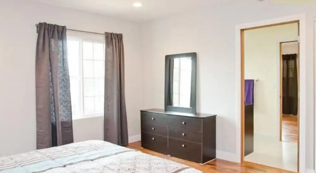 LA022 4 Bedroom Holiday home By Senstay