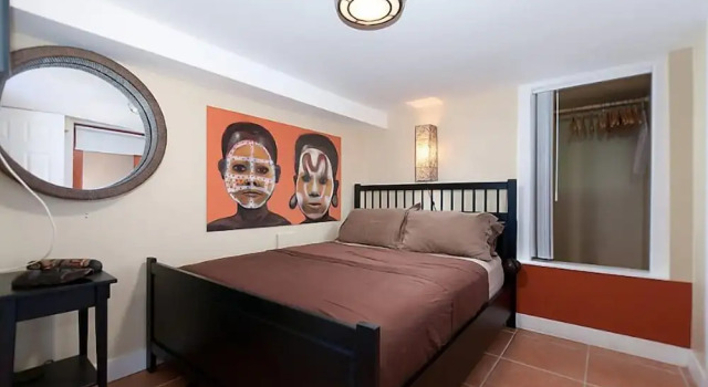 Commercial Drive Accommodations