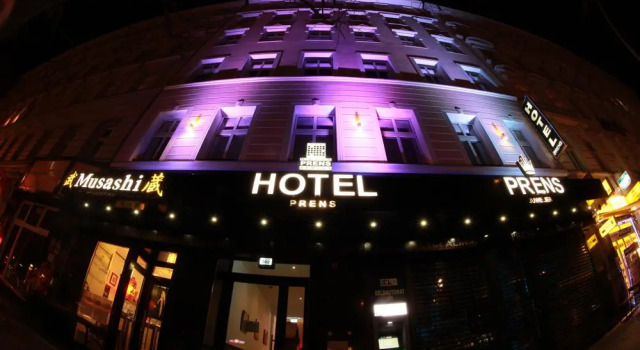 Кровать в общем номере Hotel Prens Berlin