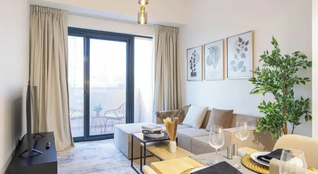 Classic 1BR In Azizi Riviera Meydan, Забронировать Апартаменты/квартира Отели Дубая с парковкой, Парковка