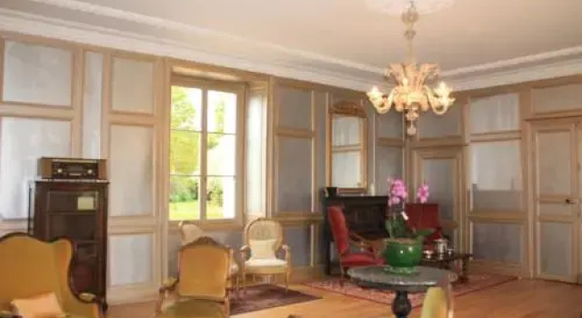 Château de la Guillonnière, Забронировать Отель Отели Дьен с бассейном, Бассейн