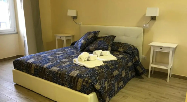 Residenze Serventi Longhi, Забронировать Отель Отели Рима с завтраком, рядом с Больница Сан-Джованни, Завтраки