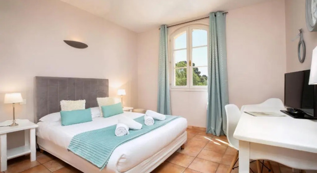 Standart oda La Bastide Saint Martin
