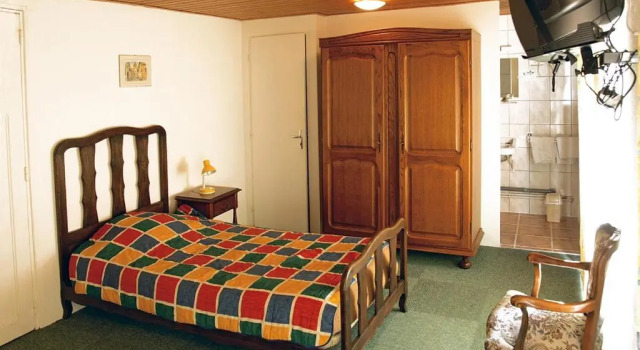 Трёхместный номер Standard Auberge Alsacienne