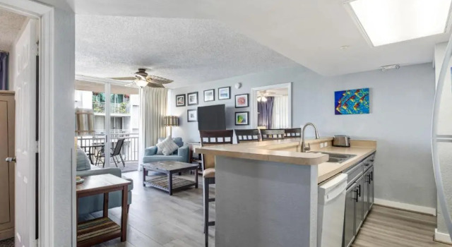 Bimini Suite 211, Забронировать Отель Отели Ки-Уэст с парковкой, рядом с Key West Tropical Forest and Botanical Garden, Парковка