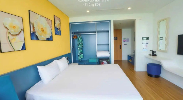 Студия Deluxe Flamingo Hải Tiến Sea View Condotel
