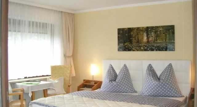 Pension Garni Gerhard, Rezerwuj Hotel Oetz 